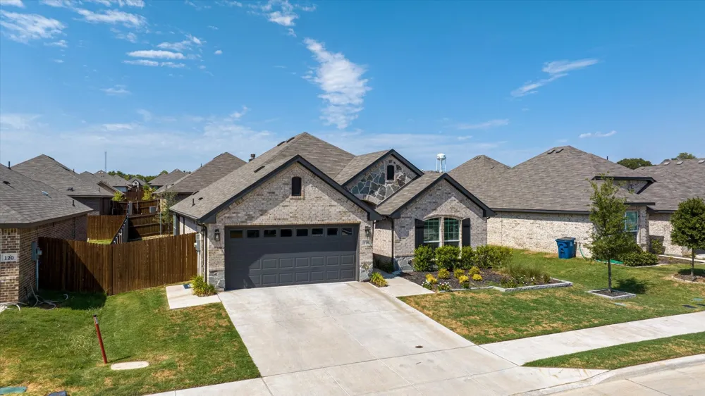 116 Cadyn Drive Keene, TX 76059