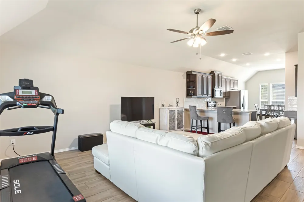 529 Lela Circle Keene, TX 76059