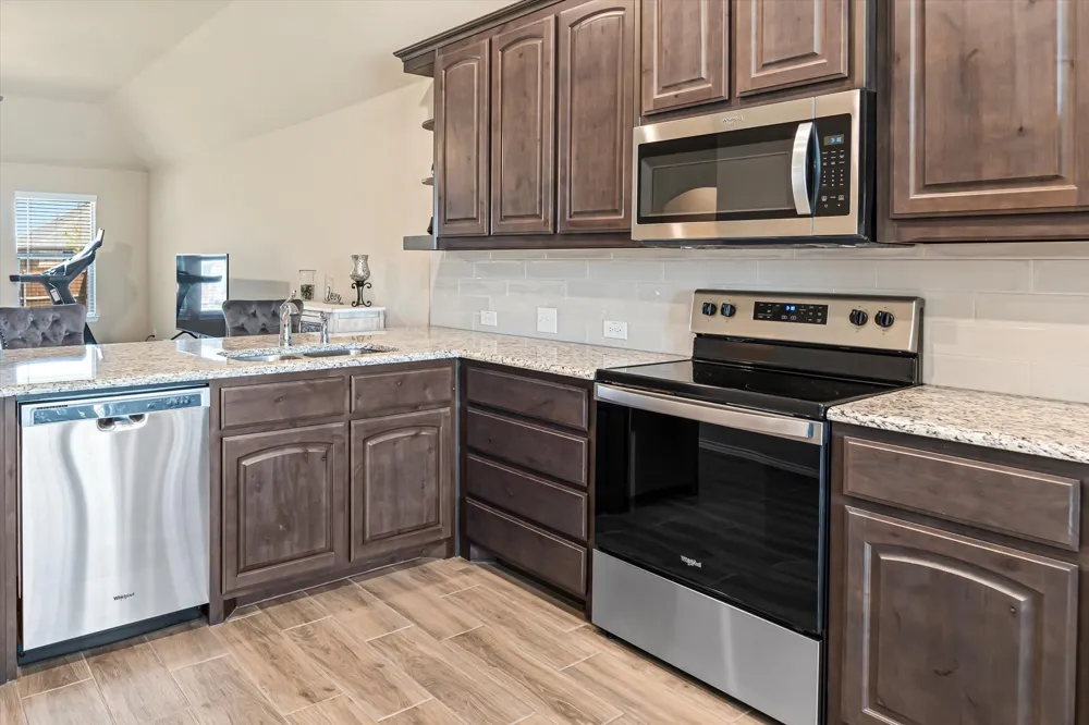 529 Lela Circle Keene, TX 76059