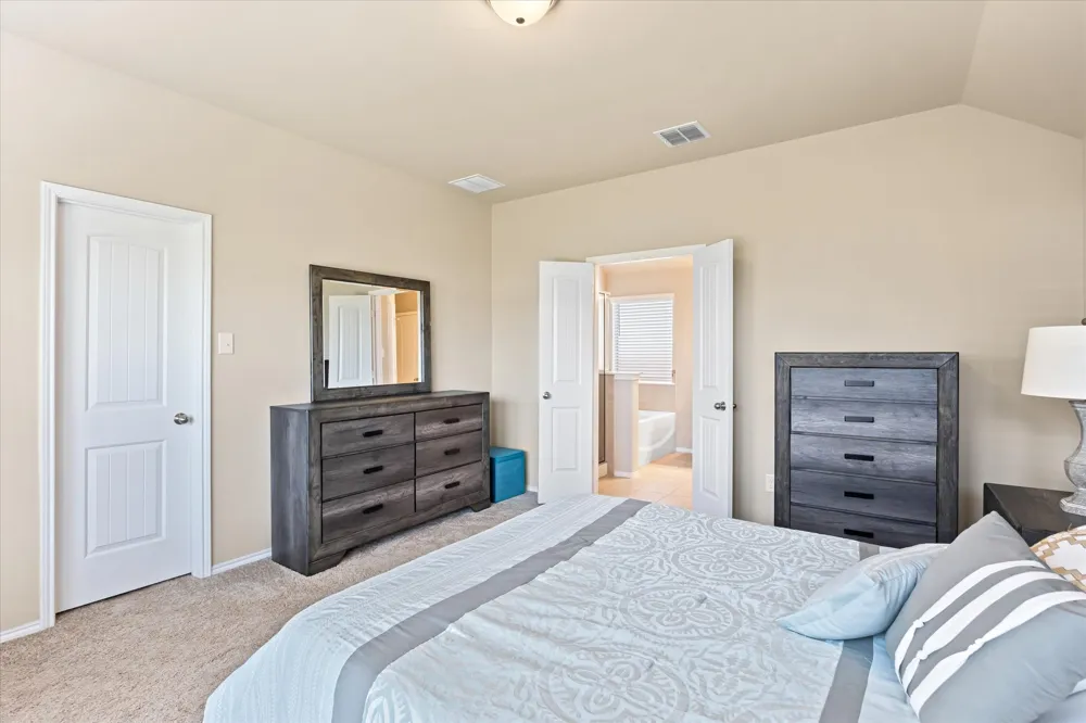529 Lela Circle Keene, TX 76059