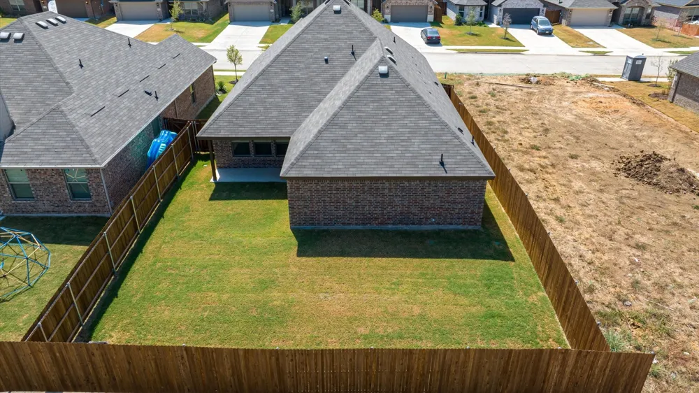 529 Lela Circle Keene, TX 76059