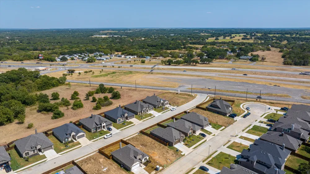 529 Lela Circle Keene, TX 76059