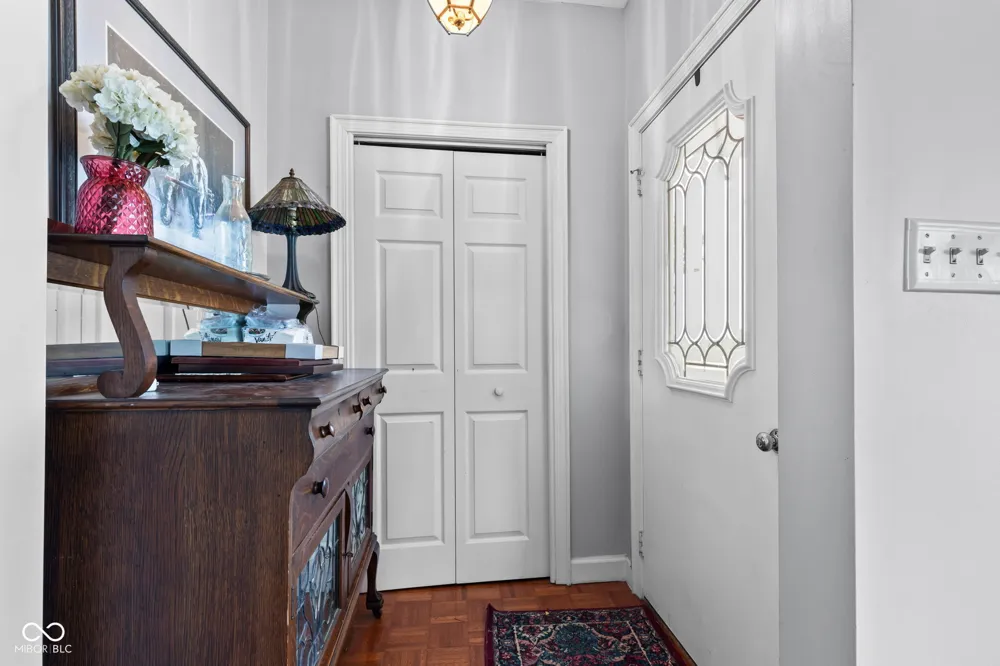 5479 S 200 E Anderson, IN 46017