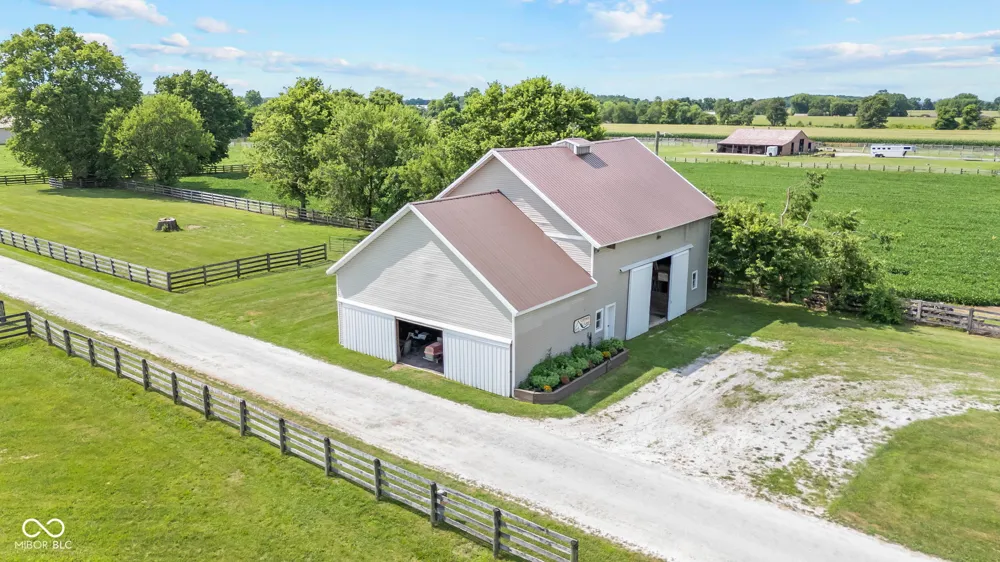 5479 S 200 E Anderson, IN 46017