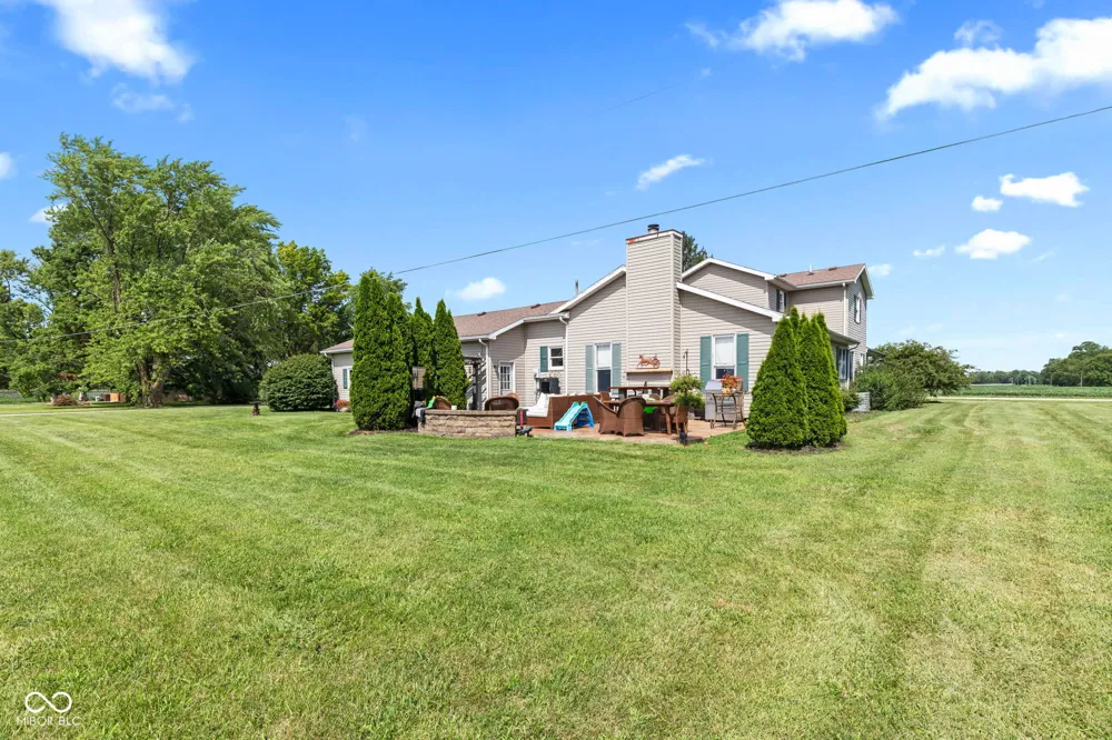 5479 S 200 E Anderson, IN 46017
