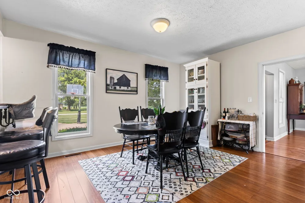 5479 S 200 E Anderson, IN 46017