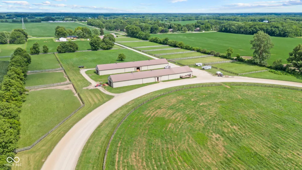 5479 S 200 E Anderson, IN 46017
