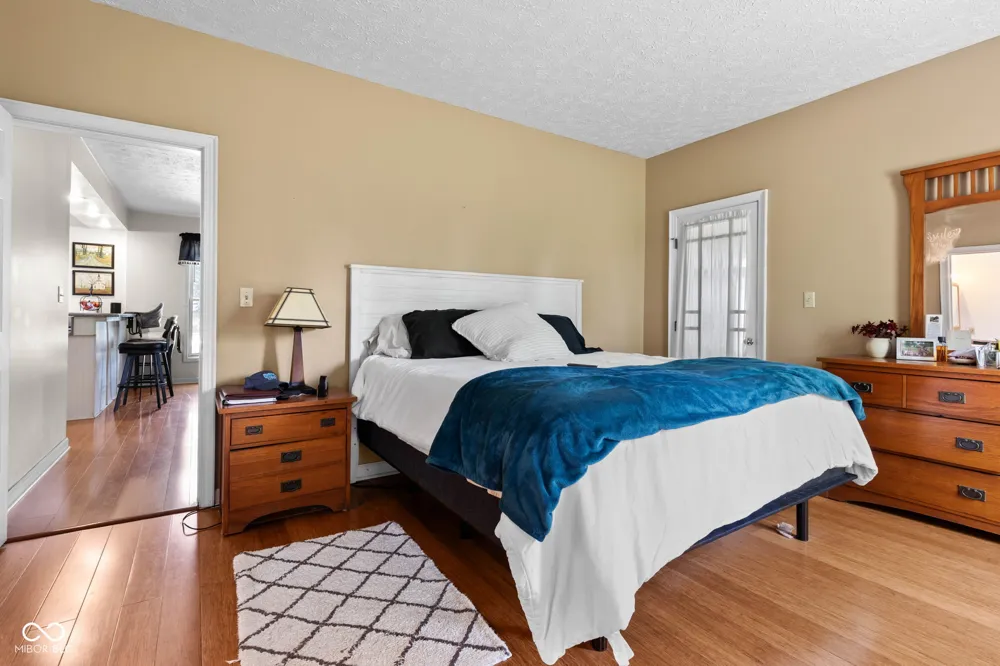 5479 S 200 E Anderson, IN 46017