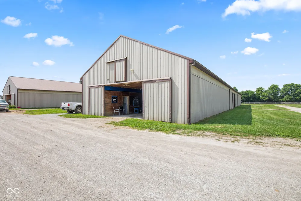 5479 S 200 E Anderson, IN 46017
