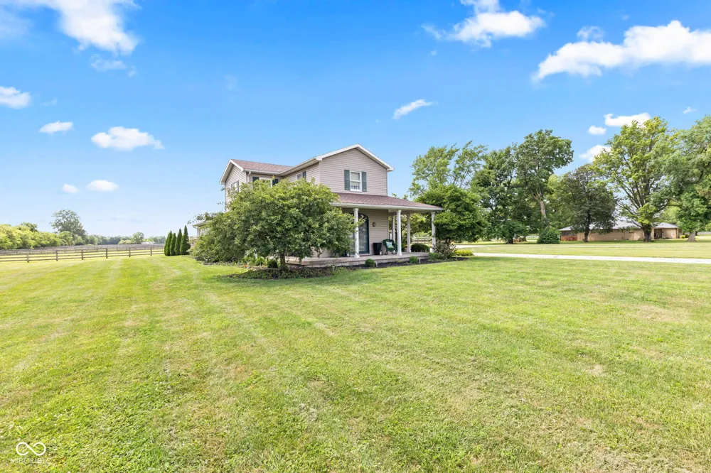 5479 S 200 E Anderson, IN 46017