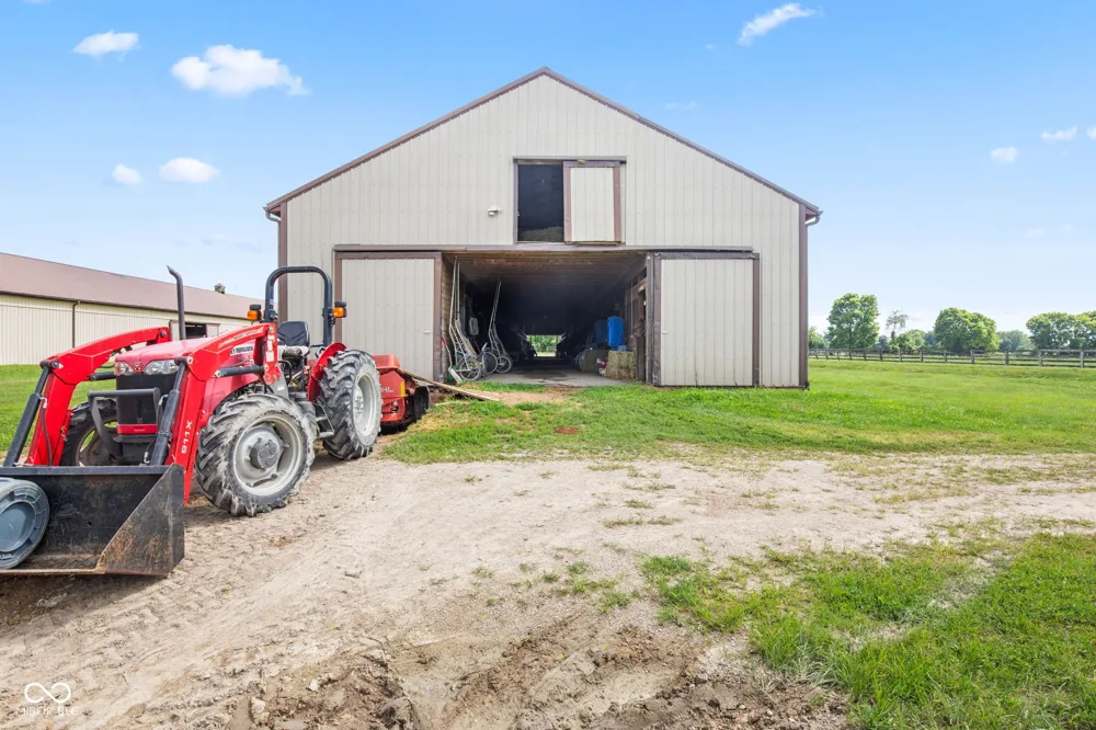 5479 S 200 E Anderson, IN 46017