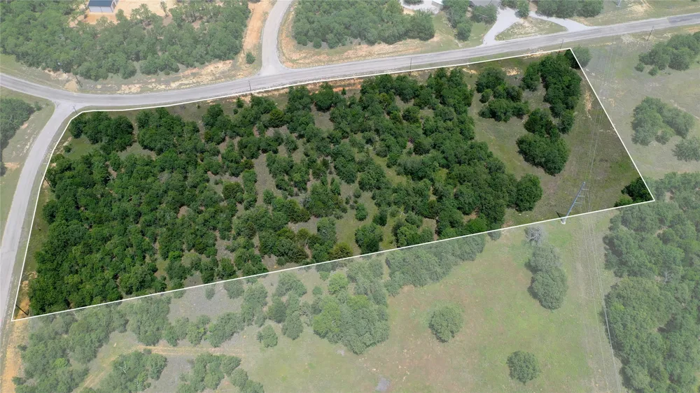 169 Post Oak Cove Sunset, TX 76270