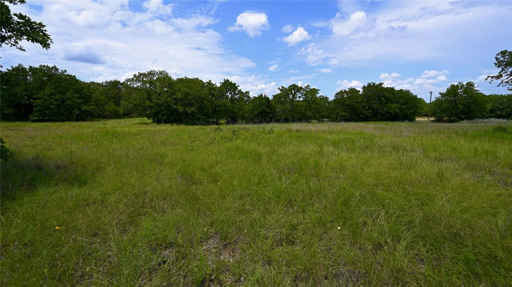 169 Post Oak Cove Sunset, TX 76270