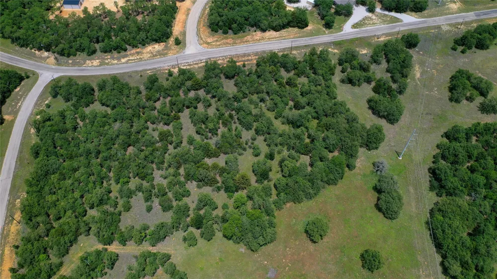 169 Post Oak Cove Sunset, TX 76270
