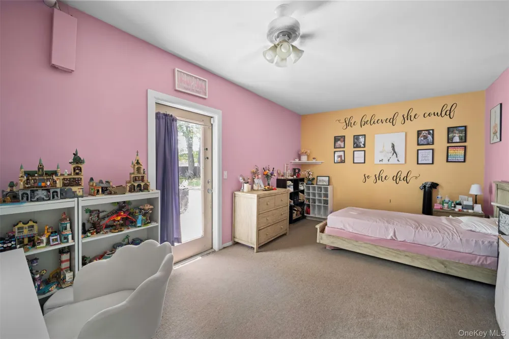 10 Hunter Avenue Miller Place, NY 11764