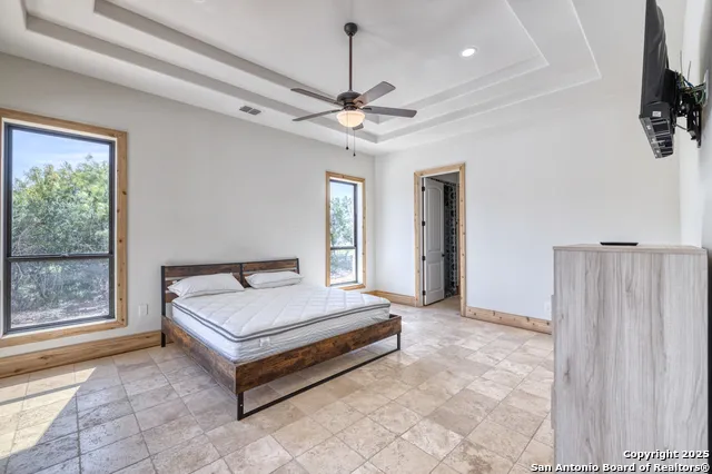 1747 Mountain Valley Concan, TX 78838
