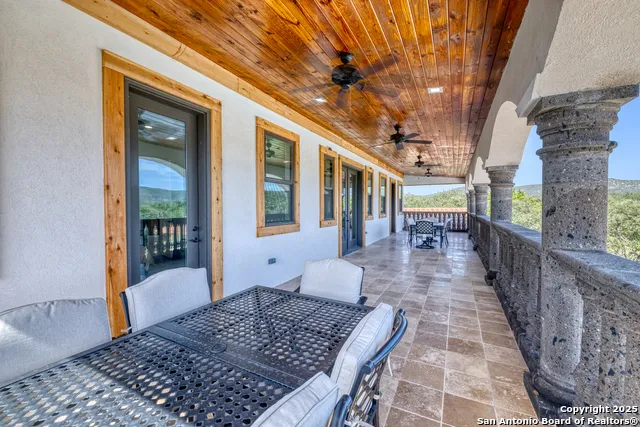 1747 Mountain Valley Concan, TX 78838