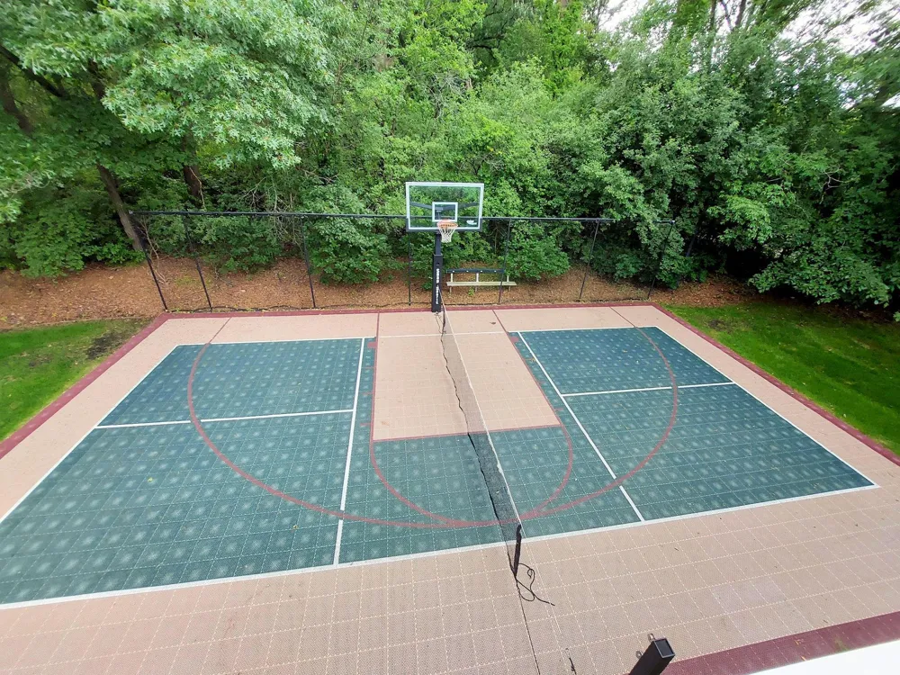 685 Hidden Creek Trail Mendota Heights, MN 55118