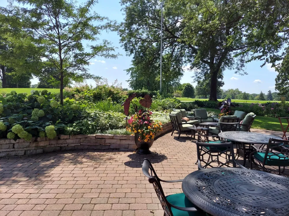 685 Hidden Creek Trail Mendota Heights, MN 55118