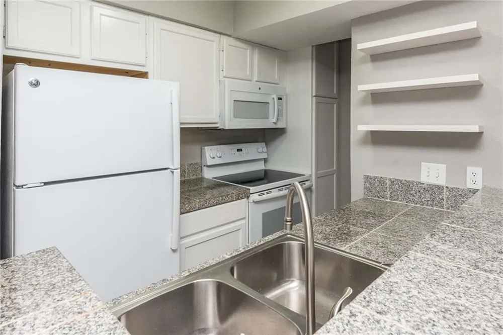 3018 1st Street #109 Austin, TX 78704