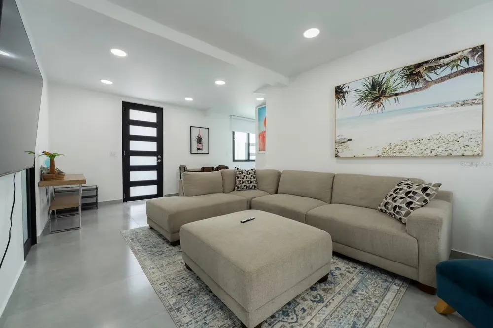 149 CALLE DELBREY San Juan, PR 00911
