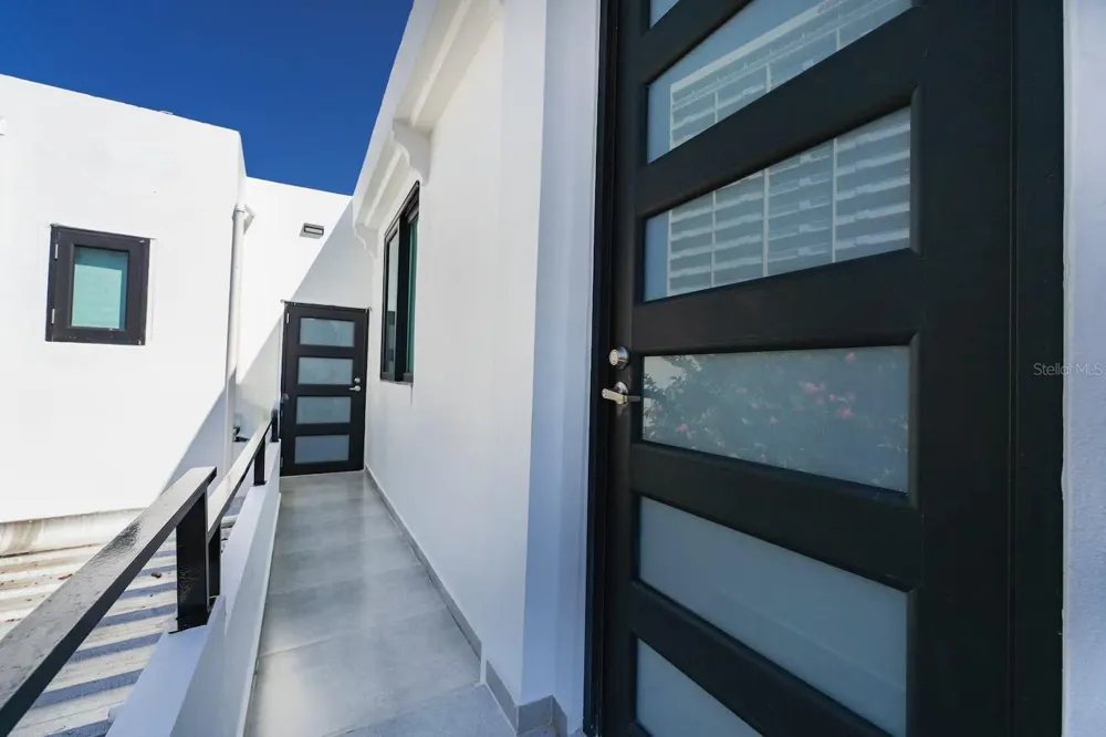 149 CALLE DELBREY San Juan, PR 00911