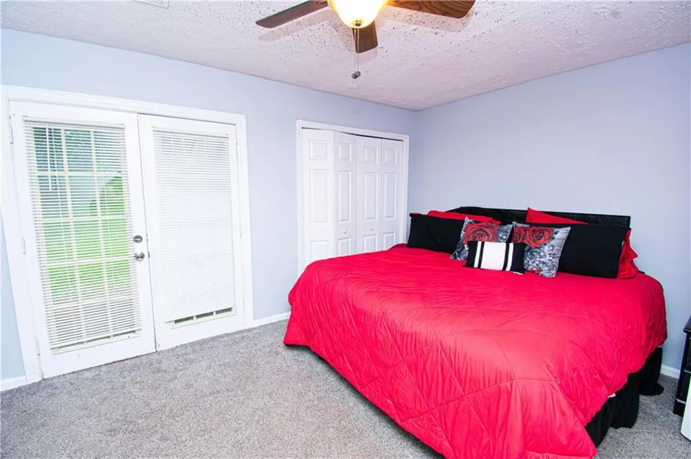 6847 S Lakewood Terrace Douglasville, GA 30135