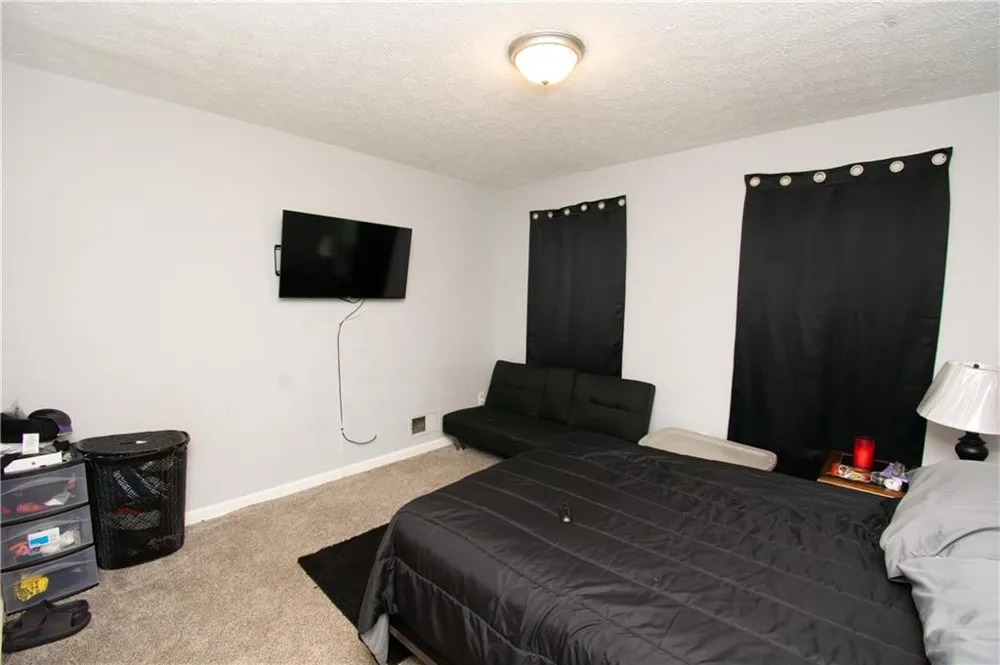 6847 S Lakewood Terrace Douglasville, GA 30135