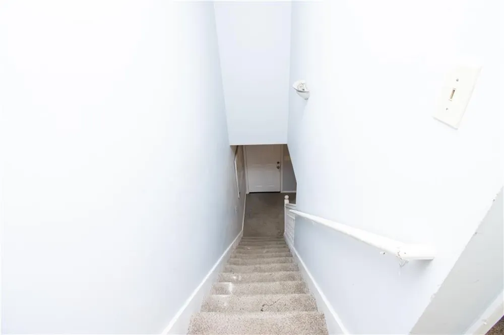 6847 S Lakewood Terrace Douglasville, GA 30135