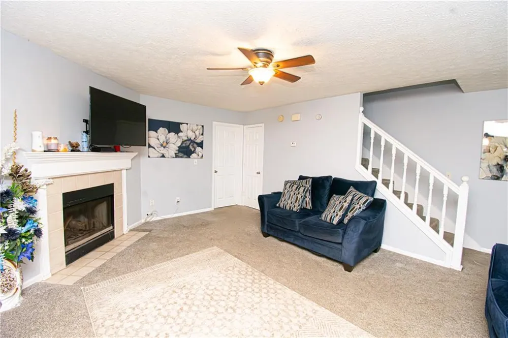 6847 S Lakewood Terrace Douglasville, GA 30135