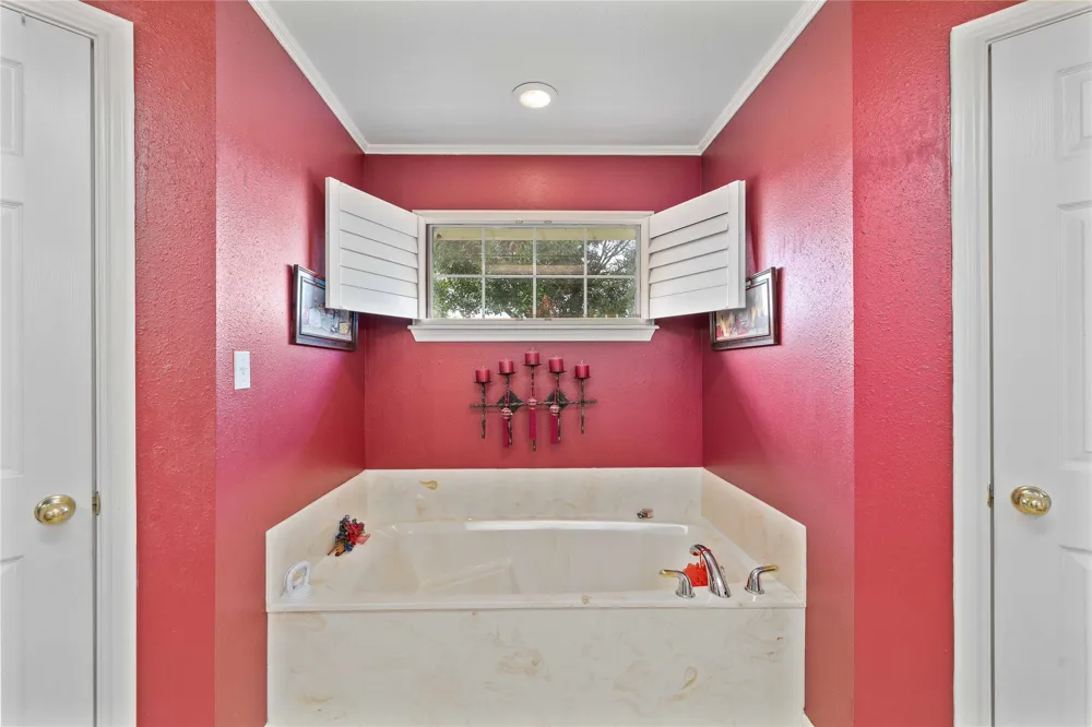 8430 Highway 16 De Leon, TX 76444