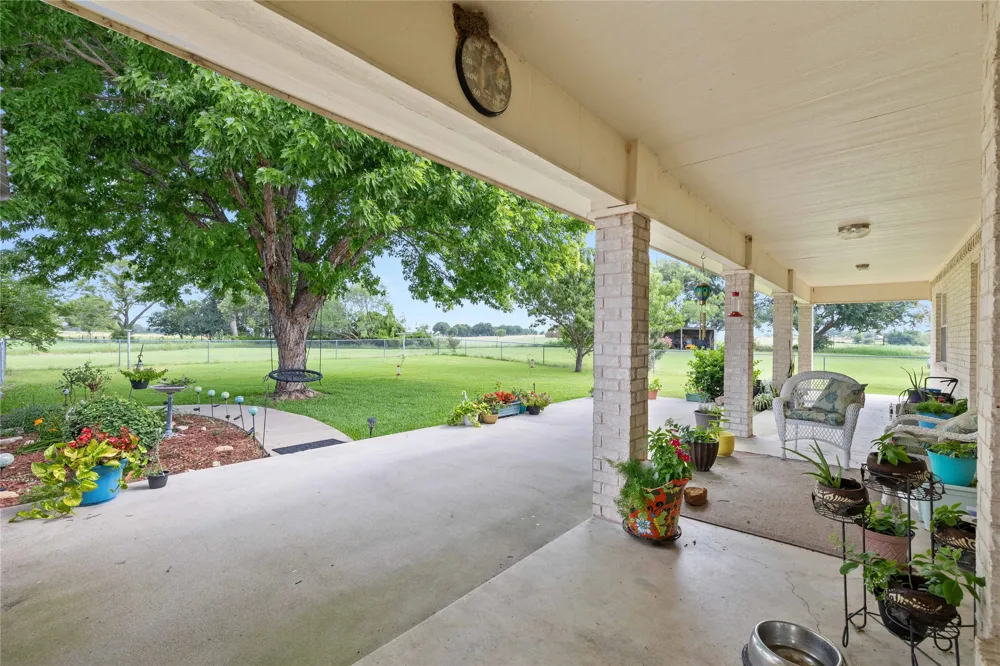 8430 Highway 16 De Leon, TX 76444