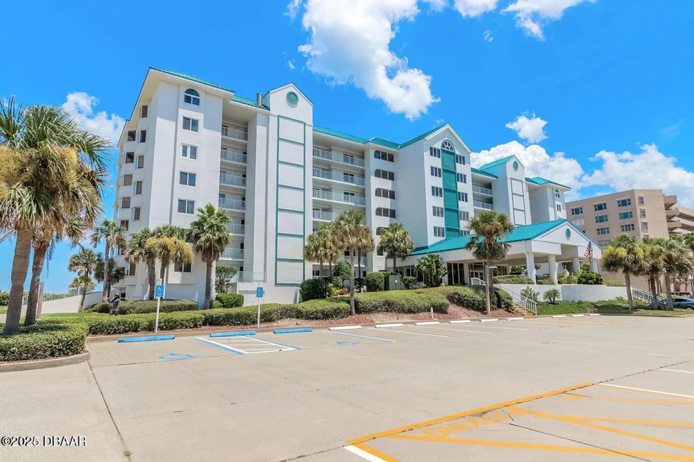 4641 S Atlantic Avenue #402 Ponce Inlet, FL 32127