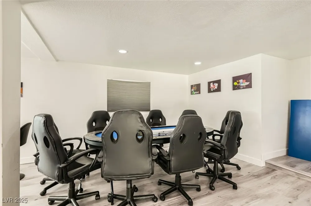 2520 Castlesands Way Las Vegas, NV 89121