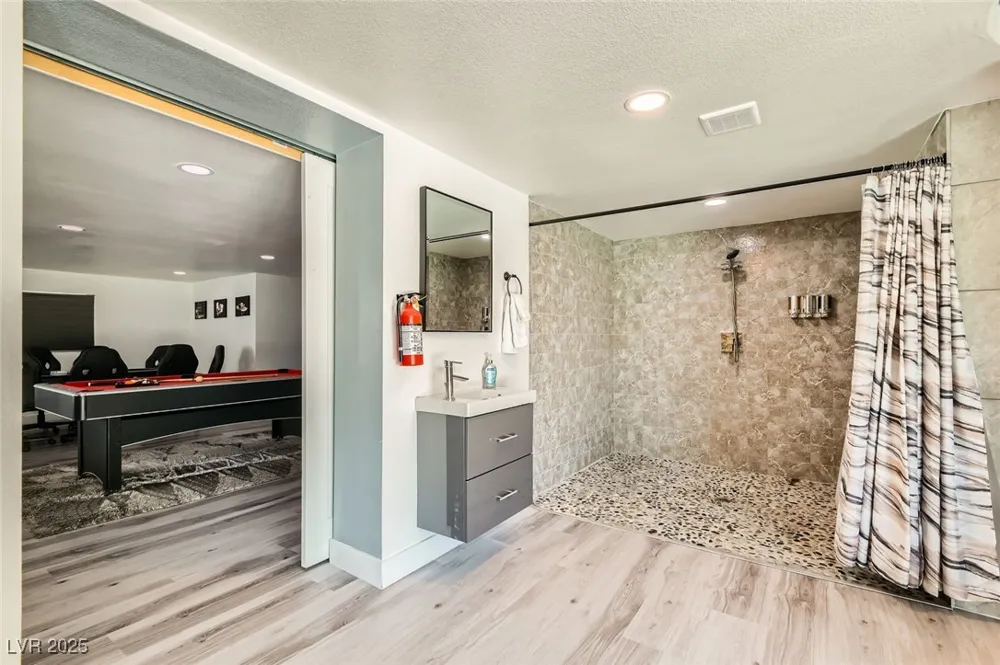 2520 Castlesands Way Las Vegas, NV 89121