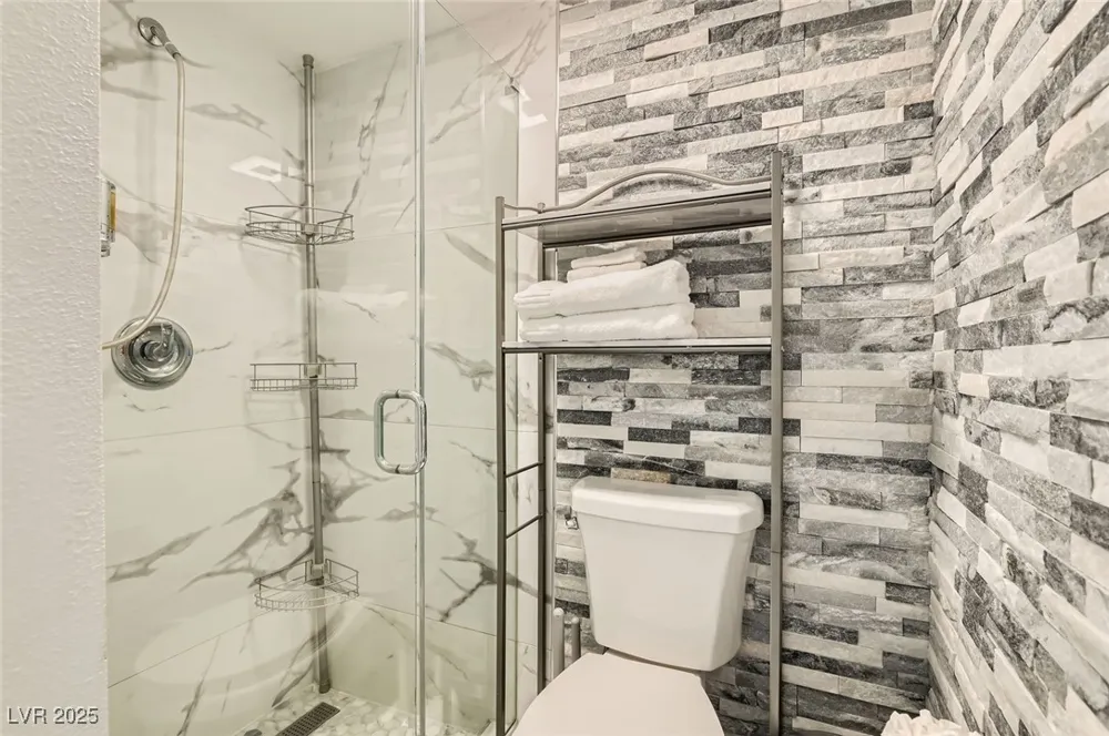 2520 Castlesands Way Las Vegas, NV 89121