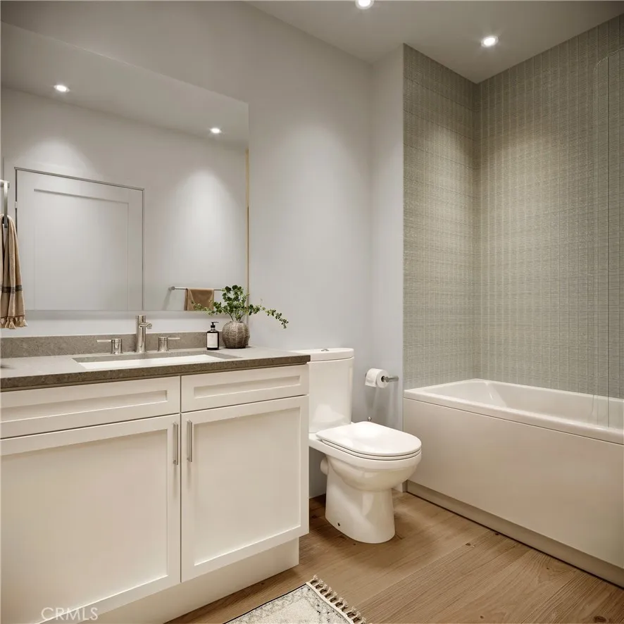 24722 Del Prado #206 Dana Point, CA 92629