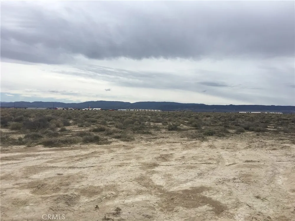 32 Vac/Antelope Frwy/Vic Avenue F Lancaster, CA 93536