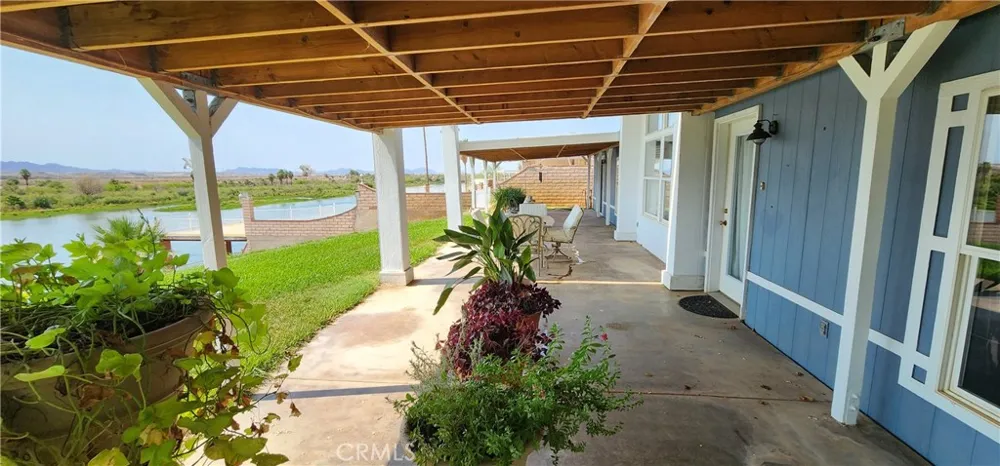 690 Riviera Drive Blythe, CA 92225