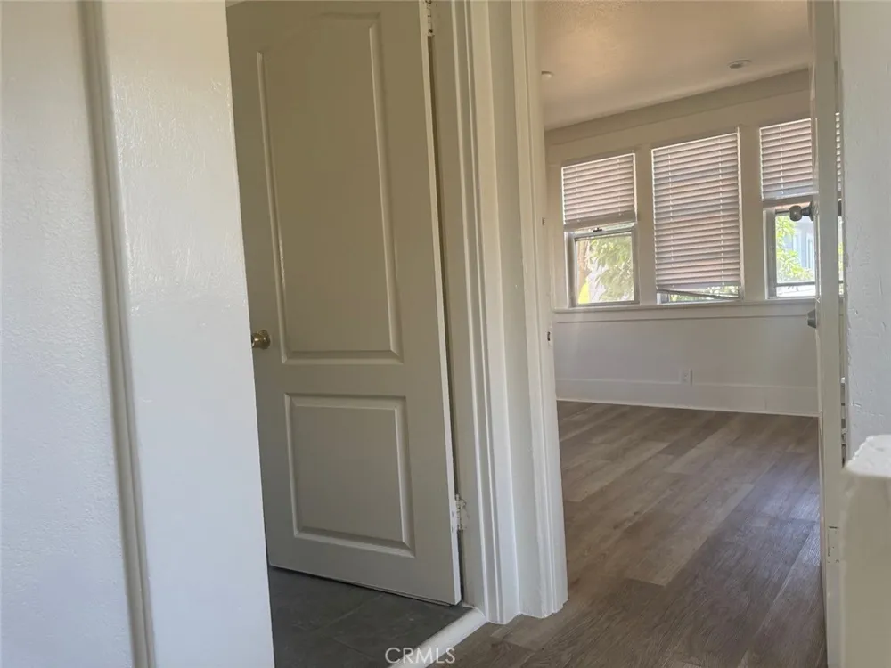 788 E 40th Place Los Angeles, CA 90011