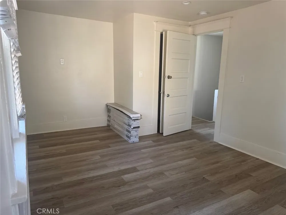 788 E 40th Place Los Angeles, CA 90011