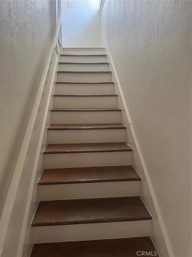 788 E 40th Place Los Angeles, CA 90011