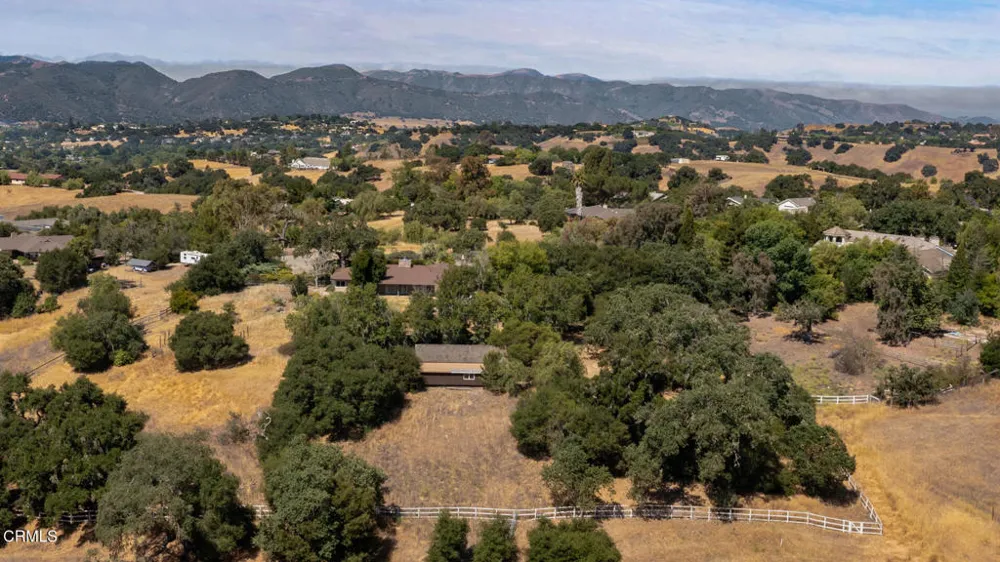 2591 Deer Hill Lane Solvang, CA 93463