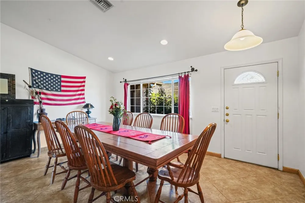 11709 Mint Canyon Road Agua Dulce, CA 91390