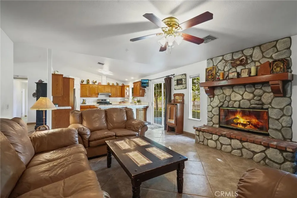 11709 Mint Canyon Road Agua Dulce, CA 91390