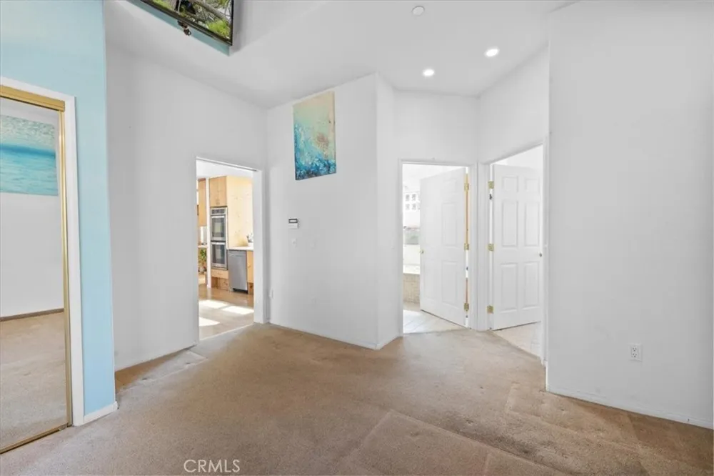 38512 North Shore Drive Fawnskin, CA 92333