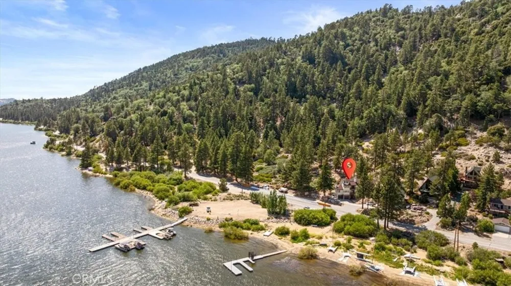 38512 North Shore Drive Fawnskin, CA 92333