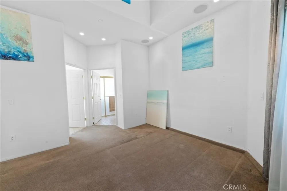 38512 North Shore Drive Fawnskin, CA 92333