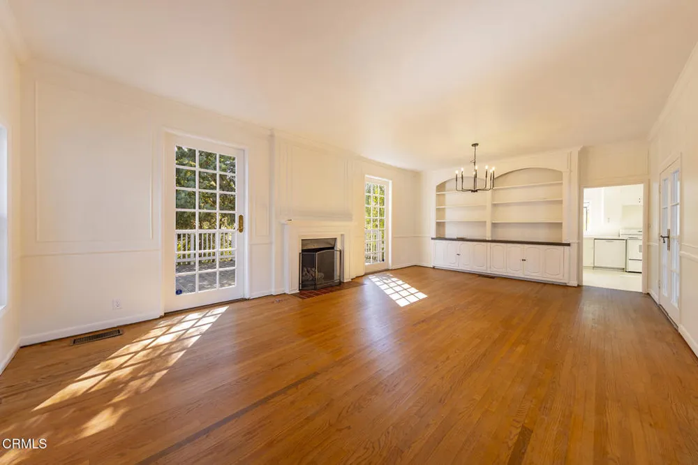 212 Foothill Road Ojai, CA 93023