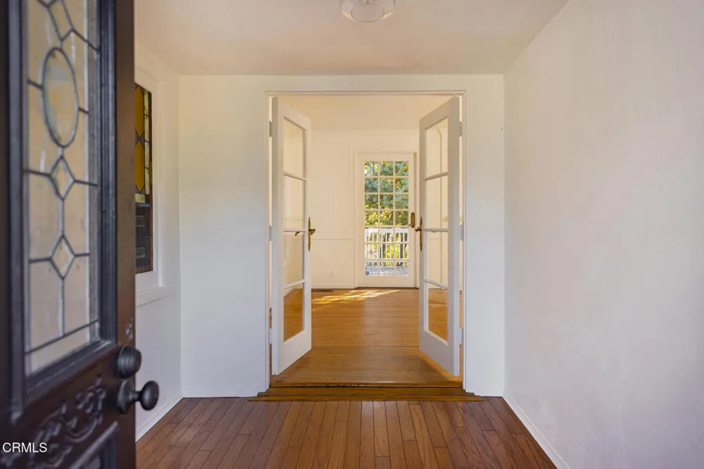 212 Foothill Road Ojai, CA 93023